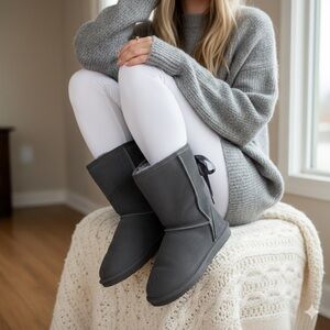 Bearpaw Womens Gray Suede Winter Boots Size 9 Faux Fur Lined